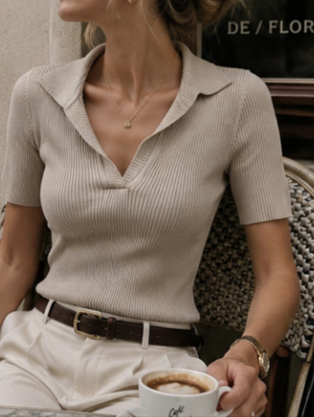 Ribbed Knit Top M Beige Vneck Quiet Luxury Granolagirl Clean Girl Earth Girl